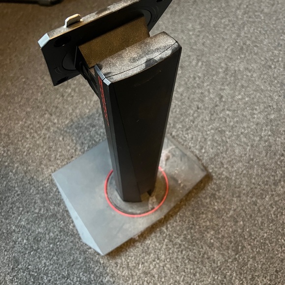 Computer mount - Picture 2 of 2